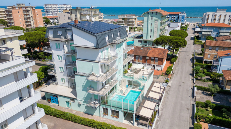 Exterior & Views 2, Bahamas Residence, Ravenna