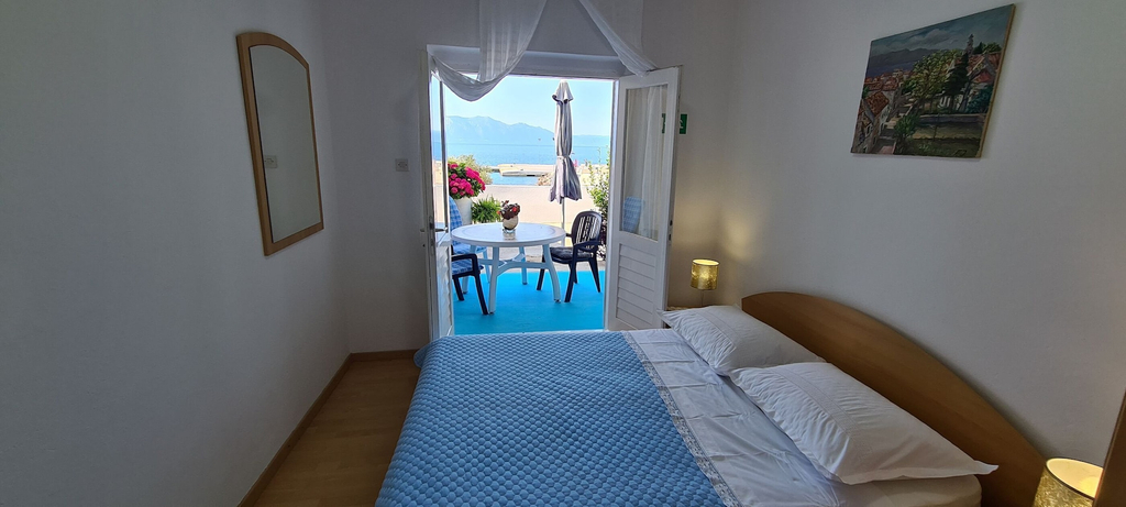Room 5, Apartments Lanterna, Sućuraj