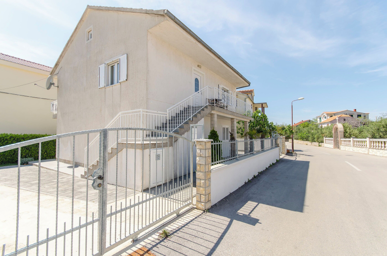 Building design, Apartment Oblutak, Šibenik