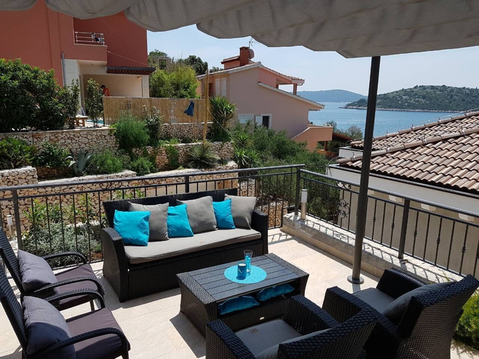 Aerial view, House Josin san, Marina
