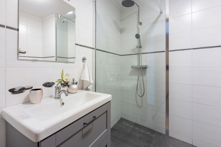 Bathroom 3, Villa Banely, Vinodolska