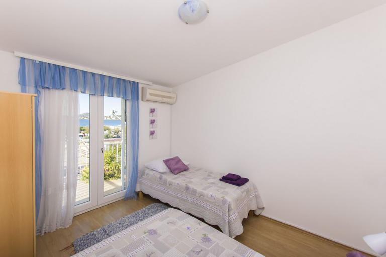 Bedroom 2, Apartment Nediljka, Vodice