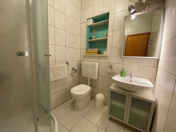 Bathroom 4, Apartments Zeljko, Lumbarda