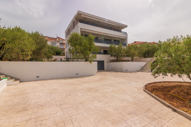 Exterior & Views 2, Apartments Dora, Okrug