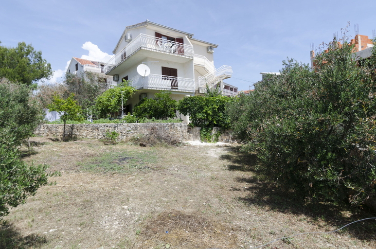 Exterior & Views, Apartments Mirko, Okrug