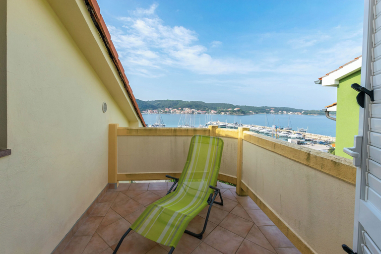 Terrace/patio 4, Apartments Sabina, Lopar/Supetarska Draga