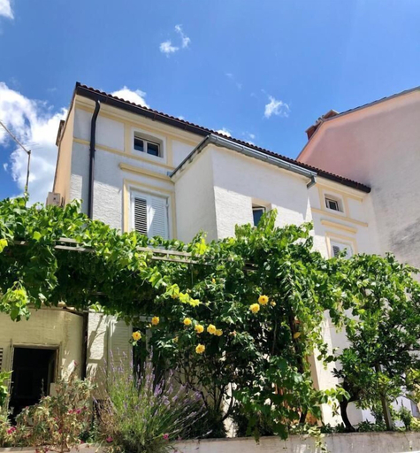 Building design, Apartments Tanya, Crikvenica