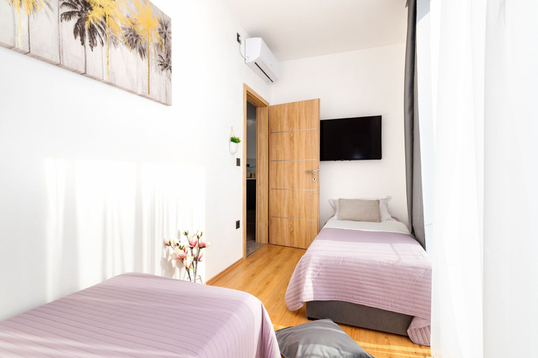 Bedroom 3, Villa Laurel, Skradin