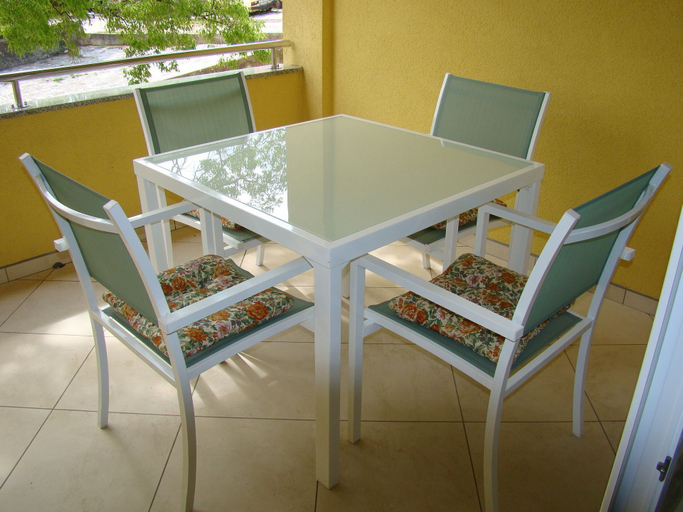 Others 5, Apartment Zana, Sali