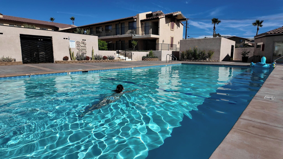Pool 3, RELAX HOTEL AND SPA, Riverside