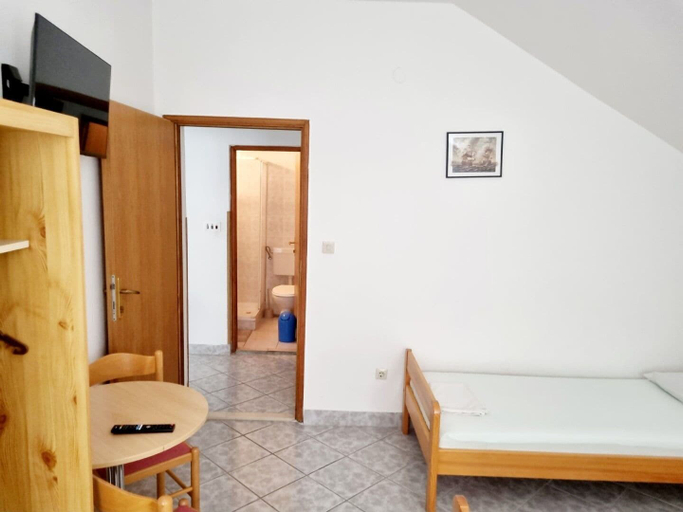 Room 3, Apartment Vido, Trpanj