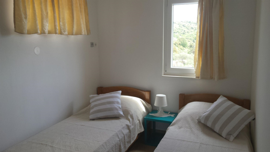 Room 1, Apartments Pemita, Rogoznica