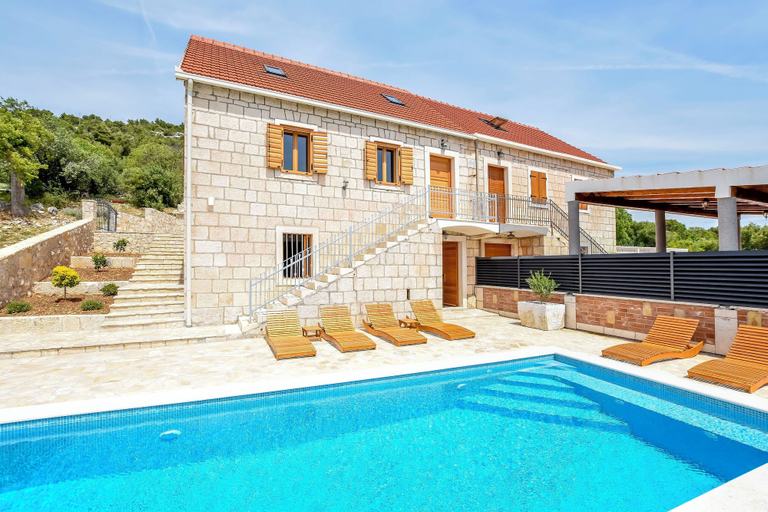 Building design 4, Villa Grgo, Marina