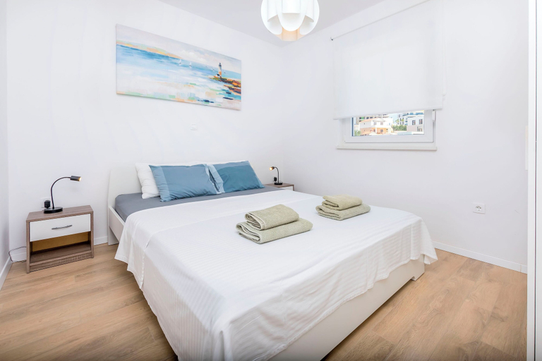Bedroom 2, Apartments Tonka, Primošten