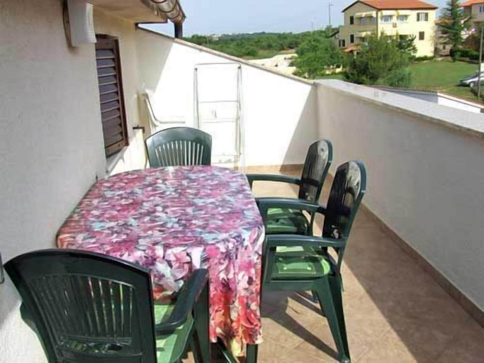 Others 5, Apartments and Rooms Ana, Medulin