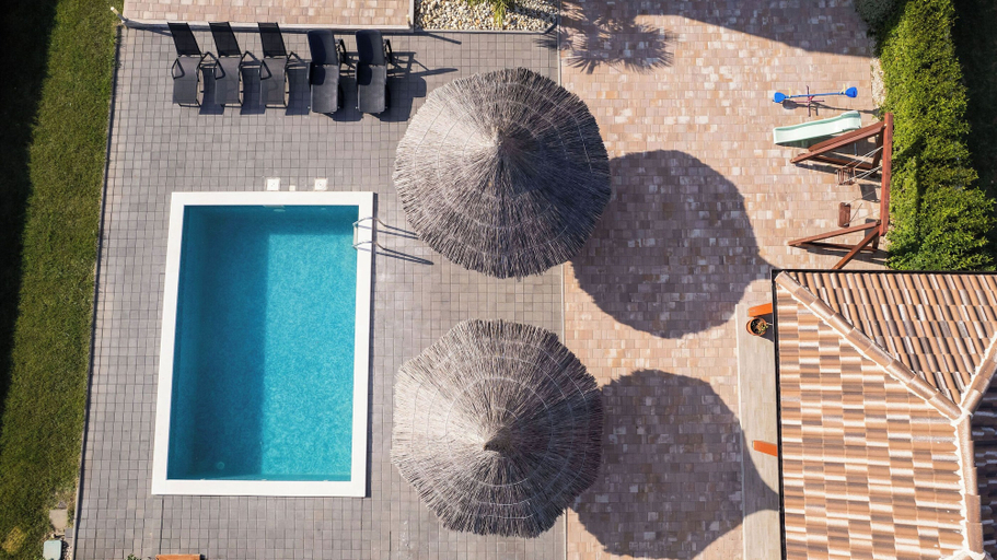 Pool 5, Villa Petrel, Pakoštane