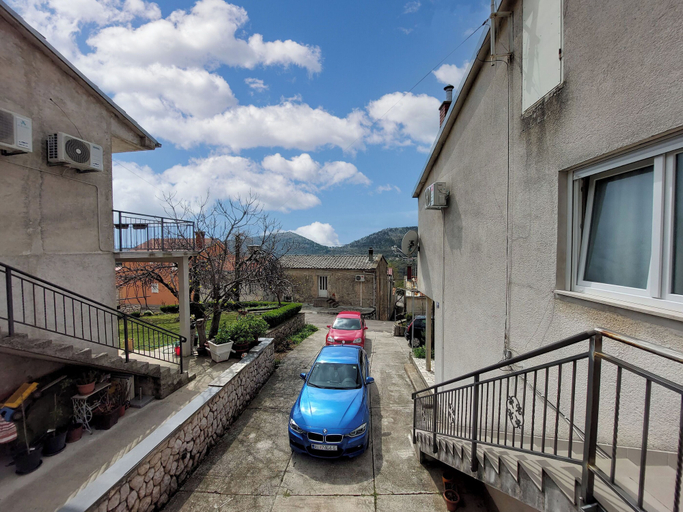 Parking, Apartment Robi, Vinodolska