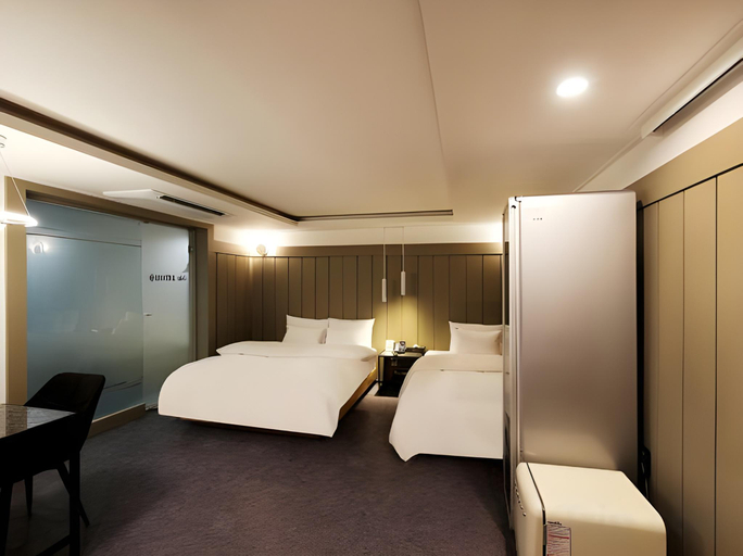 Bedroom 4, Suwon Ingyedong HOTEL 166, Suwon