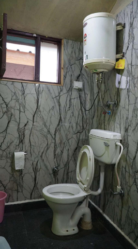 Bathroom 3, Tandi Sarai Huts, Lahul & Spiti
