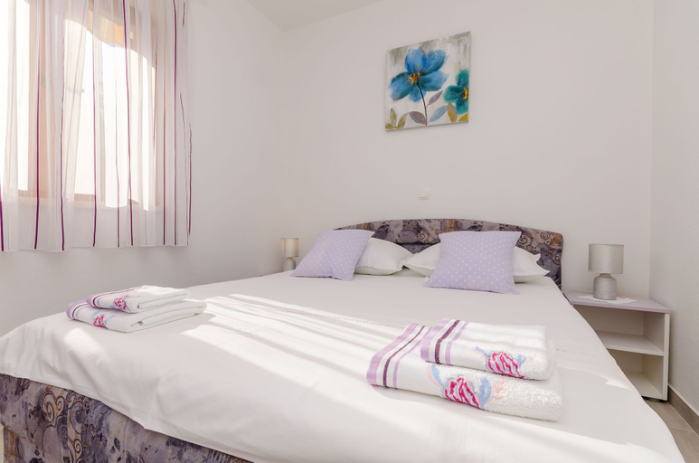 Bedroom 3, Apartments Toni, Marina