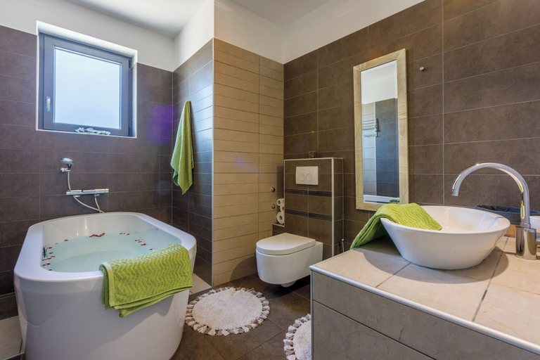 Bathroom 3, Villa Legara, Crikvenica