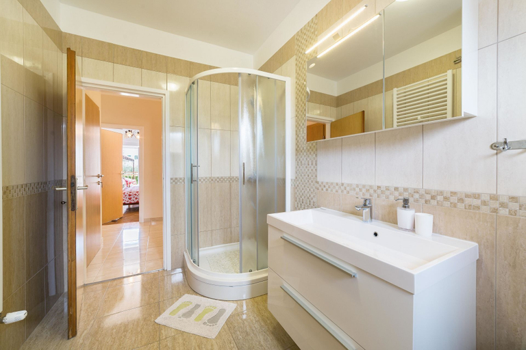 Bathroom 3, Apartment Goge, Vodice