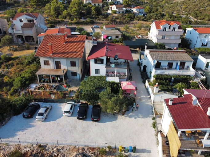 Others 5, Apartments Jakoubek, Rogoznica