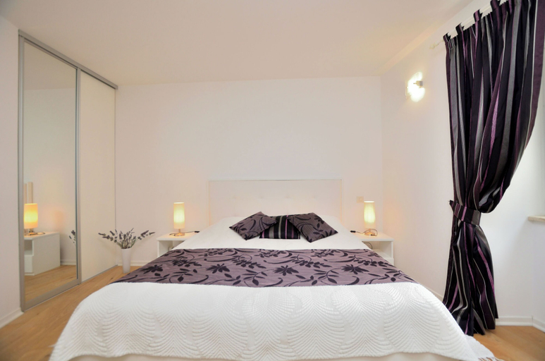 Bedroom 3, Rooms Pjaceta, Cres