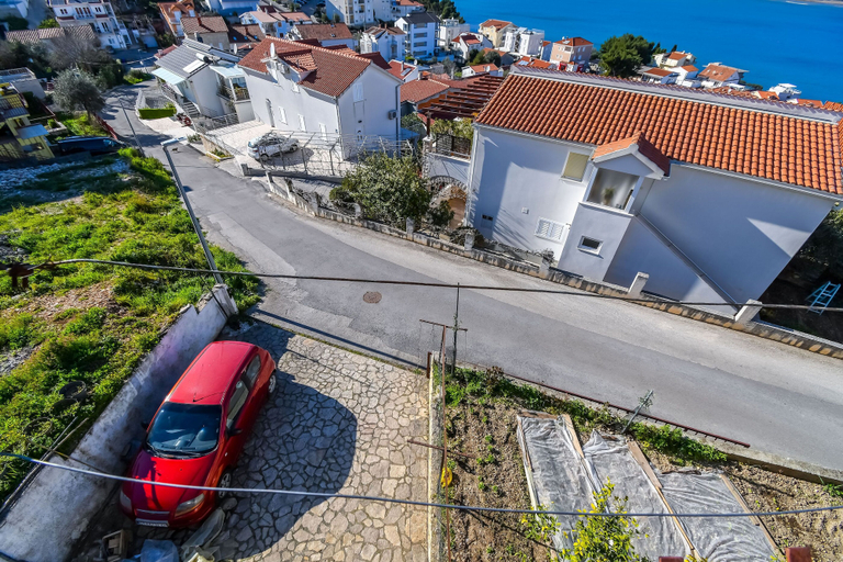 Others 4, Apartment Doktor, Trogir