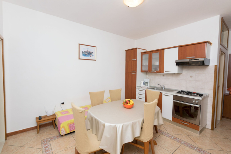 Private kitchen 5, House Cvijeta, Lumbarda