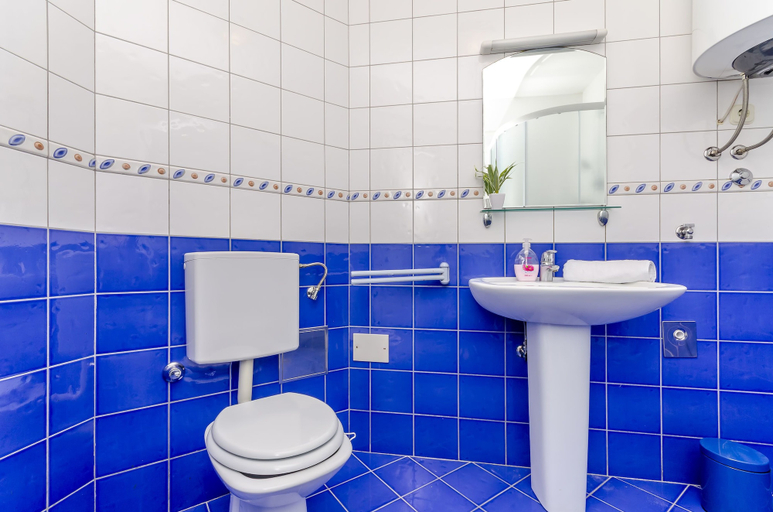Bathroom 3, Apartment Mia, Trogir