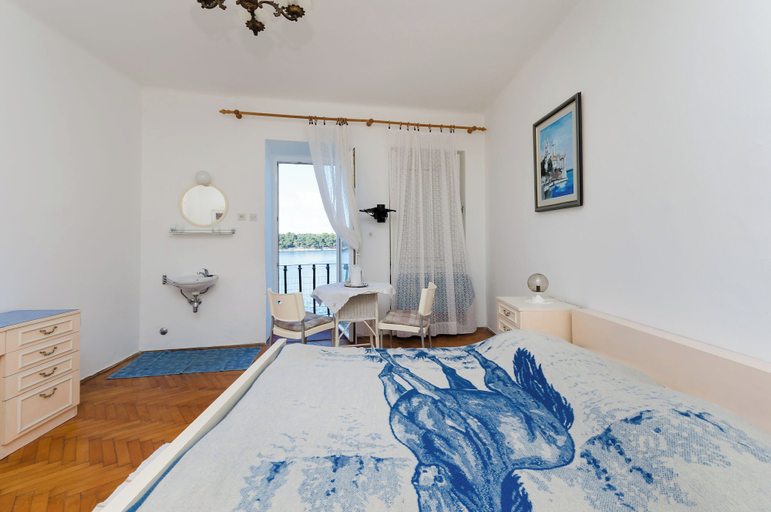Bedroom 3, Rooms Sonja P, Lopar/Supetarska Draga