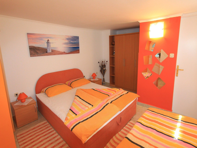 Bedroom 2, Apartment Colic, Crikvenica