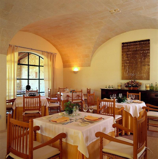 Restaurant 3, Son Mas, Baleares