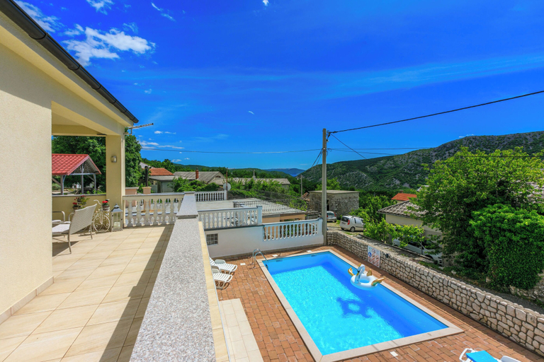 Pool 4, Villa Marta, Vinodolska