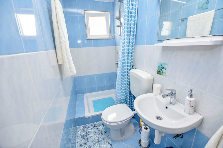 Bathroom 4, Apartments Jasna, Primošten
