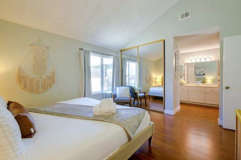 Bedroom 3, @ Marbella Lane - 4BR Home Away From Home Ldry, Alameda