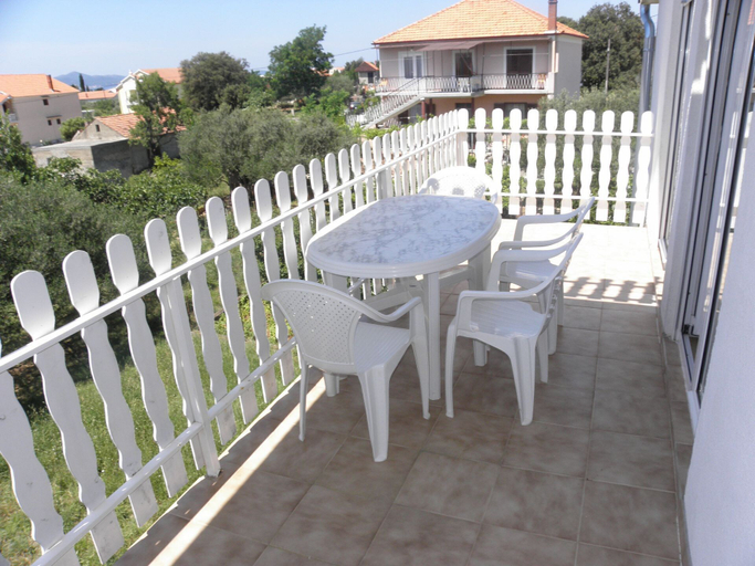 Others 5, Apartments Zvone, Bibinje