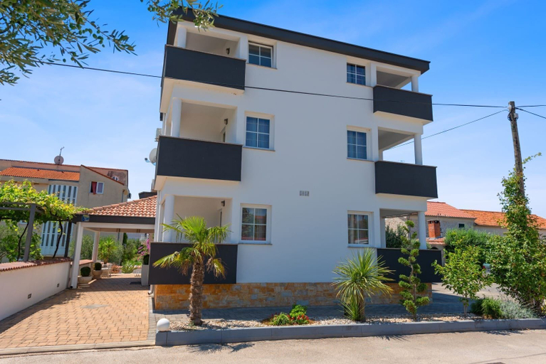 Building design, Apartments Jacqueline, Pakoštane
