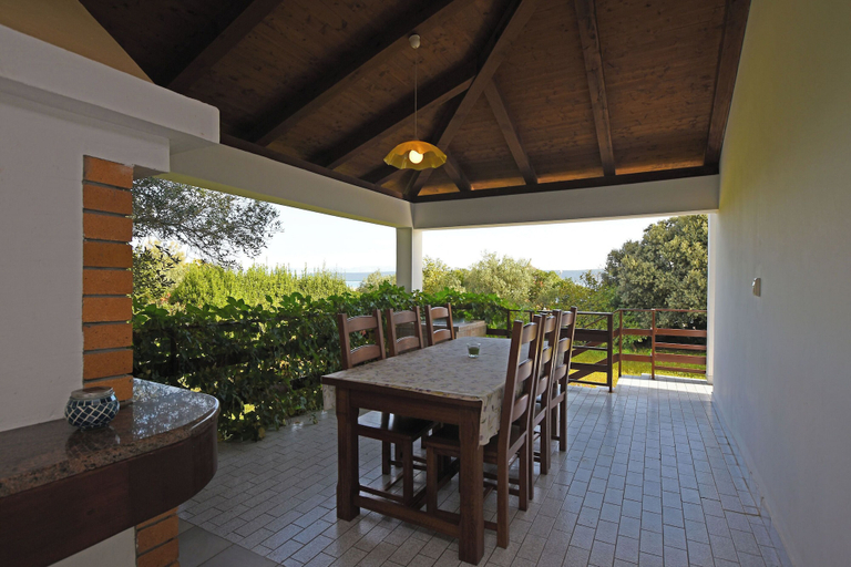 Others 2, House Cvit, Pašman