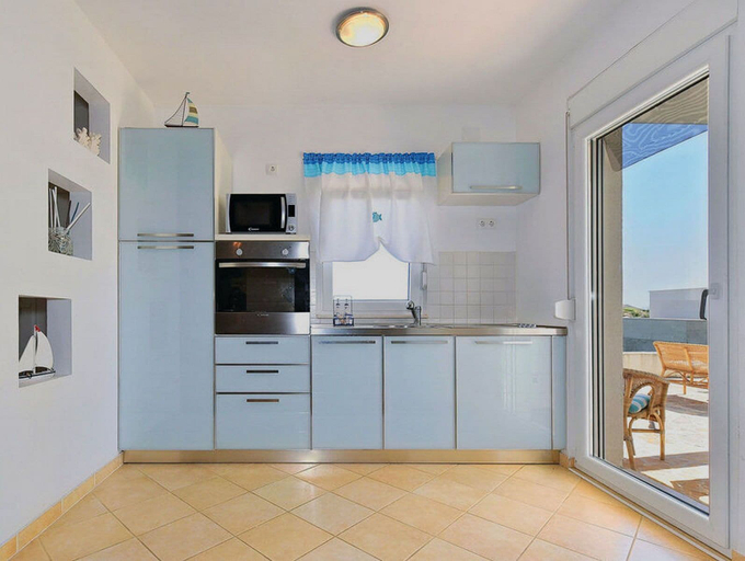 Others 4, Apartment Private Garden, Vodice