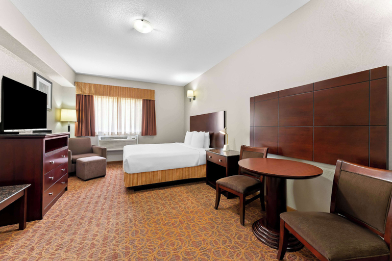 Bedroom 3, Best Western Williams Lake Hotel, Cariboo