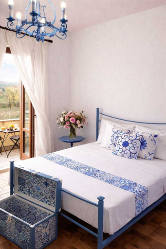 Room 2, agriturismo casale 1921, Avellino