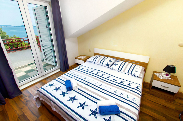Bedroom 3, Apartments Martina, Marina