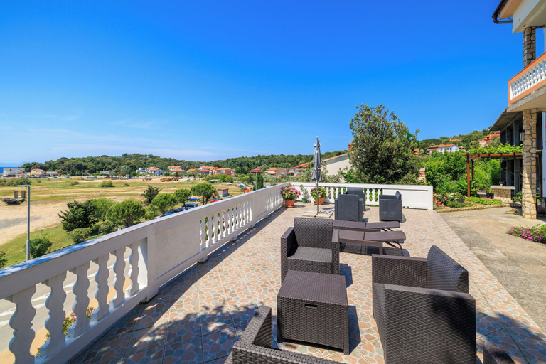 Others 2, Apartments Albina, Lopar/Supetarska Draga