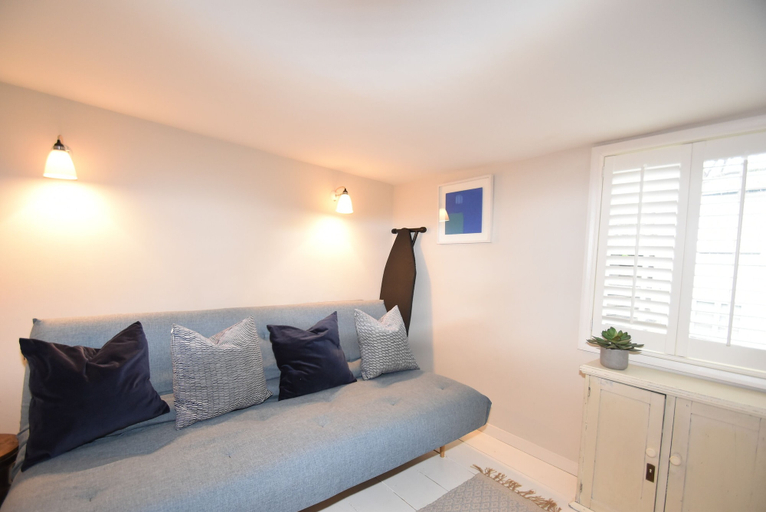 Living area 4, Wellington, East Sussex