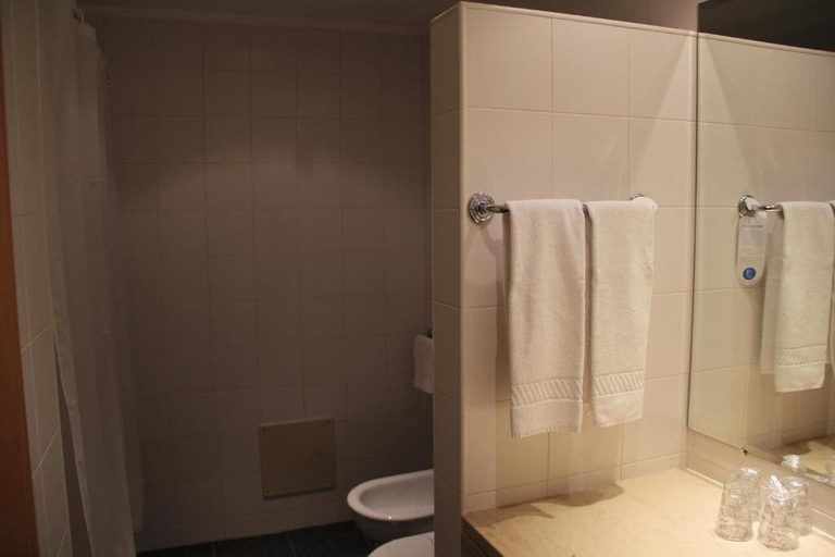 Bathroom 5, Hotel dos Loios, Santa Maria da Feira