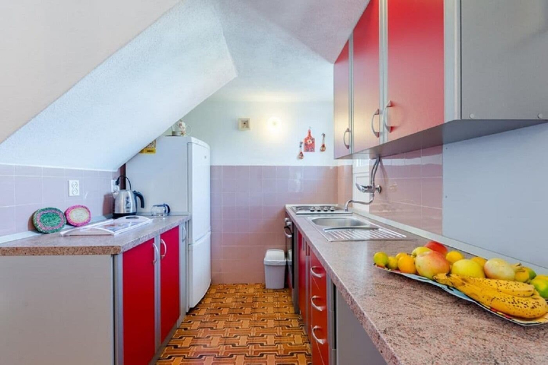 Others 5, Apartment Matko, Supetar