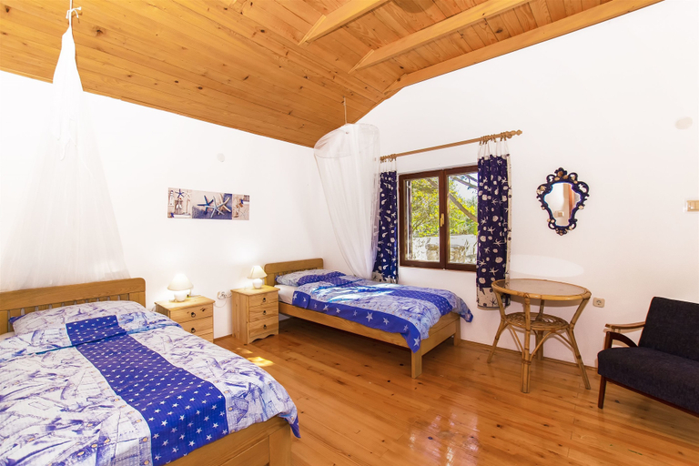 Bedroom 3, House Silvestra, Novalja