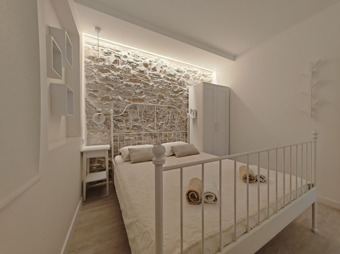 Others 1, Apartment Oldtown With Parking, Vodice